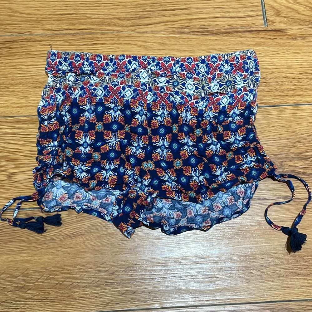 Adorable Pattern Shorts - image 1